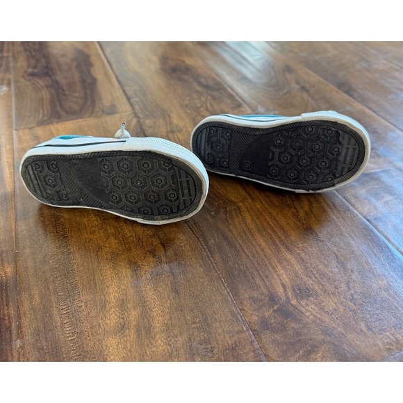 Kidgets 5 Youth Toddler Blue Tie Chuck Style Shoe Faux Converse Sneakers - Picture 4 of 5